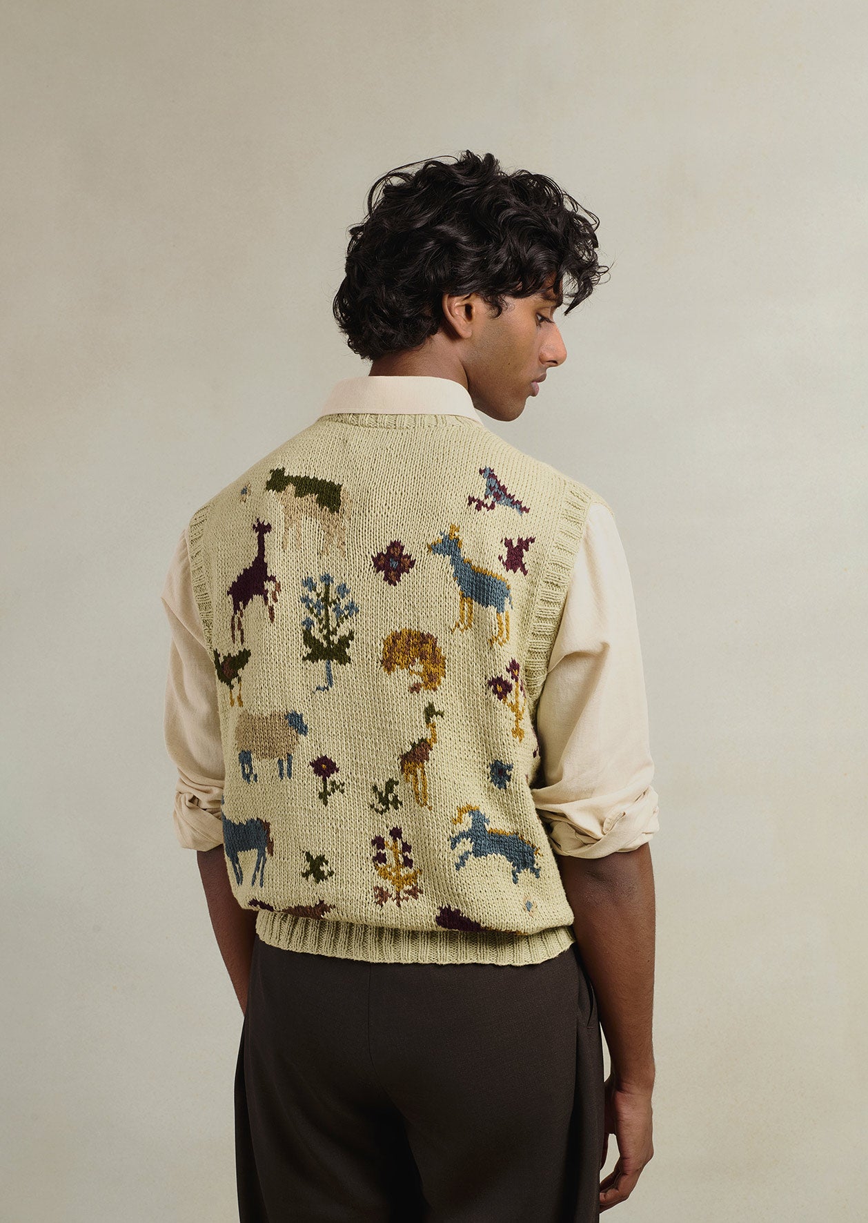 Gilet Tricoté À La Main Made By Knitbrary